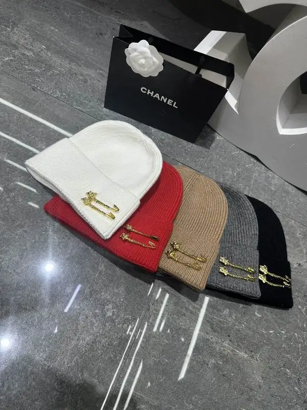 Versace Hat dx24